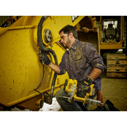 Dewalt DCGG571M1 Cordless Grease Gun - DCGG571M1-GB