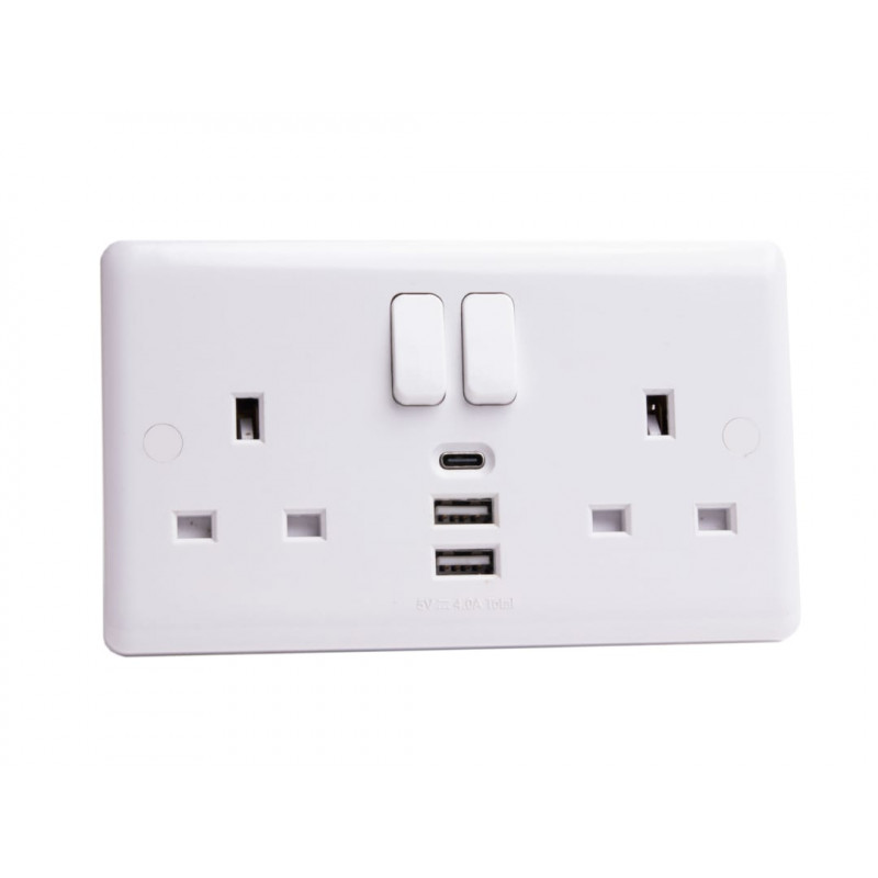 Switched Socket 2-Gang + 3 USB Ports 13A Switched Socket 2-Gang + 3 USB Ports 13A