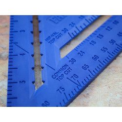 Plastic Quick Square 7in