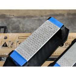 Diamond Sharpening Tri-Stone 150, 325 & 1200G