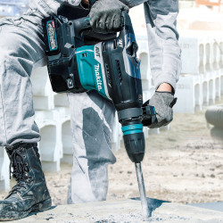 Makita HR005G XGT 40Vmax SDS Max Rotary Hammer (Body Only)