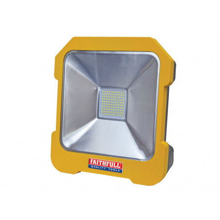 SMD LED Task Light with Power Take Off 20W 110V