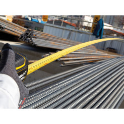 Komelon PWB82E Extreme Stand-out Pocket Tape 8m/26ft (Width 32mm)