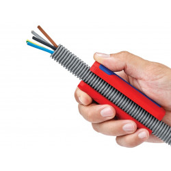 Knipex 90 22 01 SB 90 22 01 TwistCut® Corrugated Pipe Cutter 13-32mm