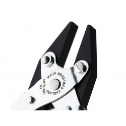 Maun 4870-140 Flat Nose Pliers, Smooth Jaws 140mm