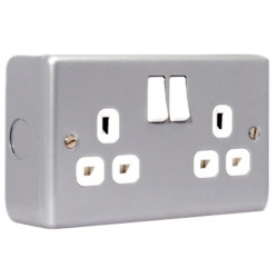 Masterplug MC522-01 Metal Clad Switched Socket 2-Gang 13A