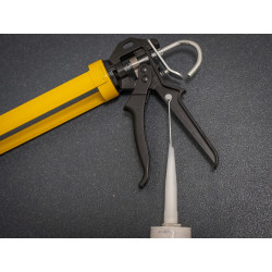 Roughneck 32-230 Roughneck Heavy Duty Sealant Gun 10.1/2 IN