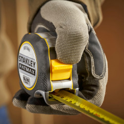 STANLEY® Hand Tools FMHT38215-5 FATMAX® XTREME™ Tape Measure 5m/16ft (Width 32mm)
