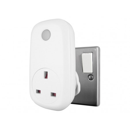 Uni-Com 66774 Wi-Fi Smart Socket