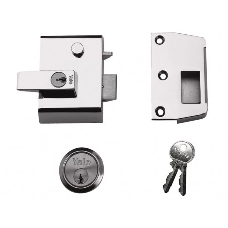 Yale Locks 630002205402 P2 Double Locking Nightlatch 40mm Backset DMG/PB Finish Visi