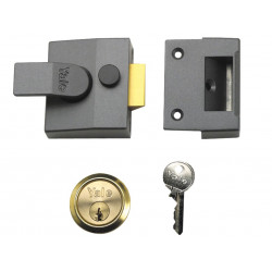 Yale Locks 630084005702 P84 Standard Nightlatch 40mm Backset DMG Finish Visi