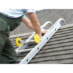 Zarges 40970 Roof Hooks with Wheels (1 pair)