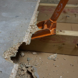 Gutster GB01 Wrecking Bar 1.2m - 1.2 Demo Bar