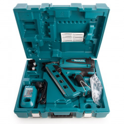 Makita GN900 Gas Nailer - GN900SE