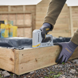 Stanley STHT70150-0 Heavy-Duty Staple Gun