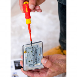 Stanley STHT60032-0 VDE Insulated Screwdriver Set (10 Piece)
